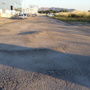 Ciudadanos (C’s) de Camargo pide la mejora de las calles de varios polígonos industriales del municipio