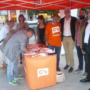 Ciudadanos (C’s) de Cantabria inicia la recogida de firmas para presentarse a las elecciones generales