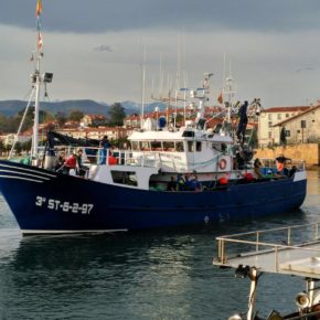 Ciudadanos se compromete a mediar para solucionar que los pesqueros de San Vicente de la Barquera faenen en Asturias