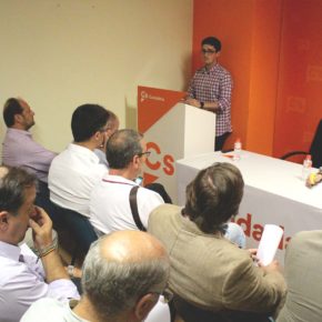 Ciudadanos Cantabria presenta su programa de formación dirigido a afiliados y simpatizantes