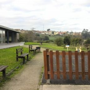 Cs El Astillero considera que iluminar parte del recorrido de las Marismas Negras aumentaría el uso que hacen los vecinos del espacio
