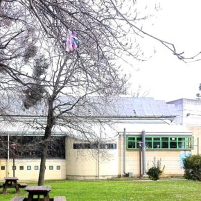 Cs El Astillero critica el mantenimiento deficiente de las instalaciones del centro deportivo de La Cantábrica