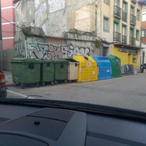 Cs Santoña solicita al Ayuntamiento la instalación de contenedores de basura de palanca aptos para el uso de todos los vecinos Cs Santoña solicita al Ayuntamiento la instalación de contenedores de basura de palanca aptos para el uso de todos los vecinos