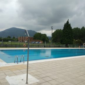 Cs Valle de Buelna califica de “obstáculo incomprensible” la modificación de los trámites para sacar el abono de la piscina descubierta Cs Valle de Buelna califica de “obstáculo incomprensible” la modificación de los trámites para sacar el abono de la piscina descubierta