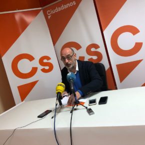 Félix Álvarez señala que “el espejismo” de los datos del paro ante la llegada de la temporada estival “no debe adormecer aun más” al Gobierno Félix Álvarez señala que “el espejismo” de los datos del paro ante la llegada de la temporada estival “no debe adormecer aun más” al Gobierno