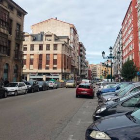 Cs Torrelavega propone una normativa de aparcamiento gratuito limitado a dos horas para paliar el déficit de plazas