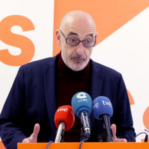 Félix Álvarez: “Lo que está pasando con el PROA es el reflejo de la falta de compromiso del PSOE con las familias cántabras”