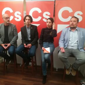 Gómez: “El PSOE ha incendiado en Cantabria todas sus banderas: educación, sanidad y servicios sociales”