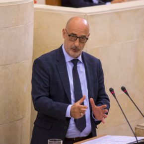 Álvarez: “Los datos de la EPA certifican el frenazo de la economía de Cantabria”