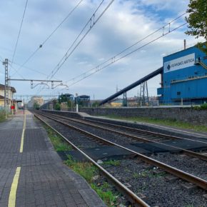 El Ayuntamiento de Astillero se suma a las quejas de los vecinos por el funcionamiento de los trenes