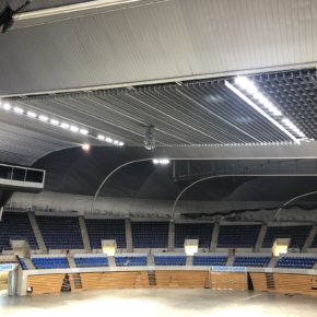 Instalada la nueva iluminación del Palacio de los Deportes