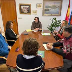 Soberón firma un convenio de colaboración con el colegio de farmacéuticos de Cantabria