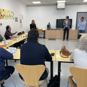 Soberón y Suárez visitan a los participantes en la lanzadera de empleo